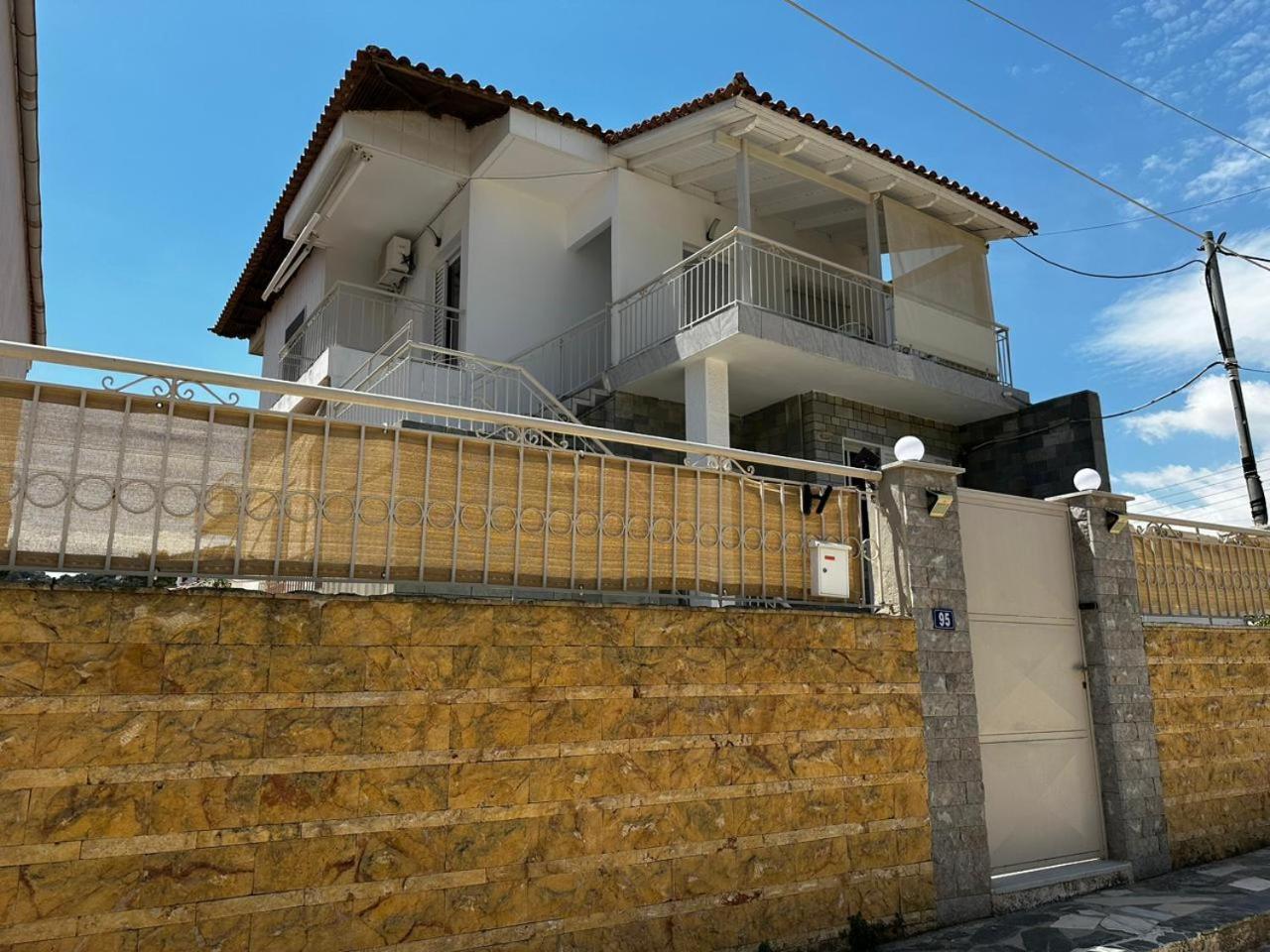 La Vita Apartments-Near Airport & Sea Artemida  Habitación foto